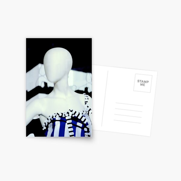 MADELEINE N°8 Postcard