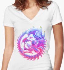 Xenomorph Women's Fitted V-Neck T-Shirt