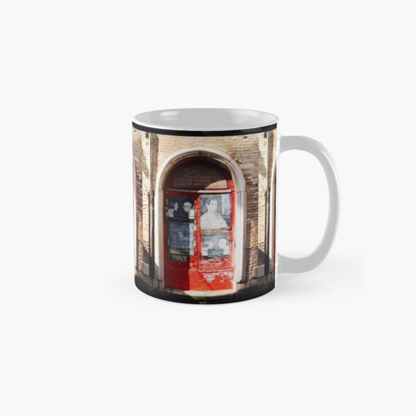 Red Door Venice Classic Mug