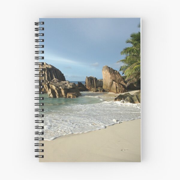 Aperçu de l'œuvre Plage paradisiaque Anse Patates aux Seychelles, La Digue créée et vendue par AniSolanni.