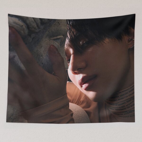 Artikelvorschau, SHINee TAEMIN WIRD NIE WIEDER TANZEN: AKT 1 - KRIMINAL entworfen und verkauft von SHINeeEMPORIUM.