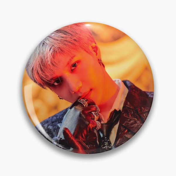 Artikelvorschau, SHINee TAEMIN WIRD NIE WIEDER TANZEN: AKT 1 - KRIMINAL entworfen und verkauft von SHINeeEMPORIUM.
