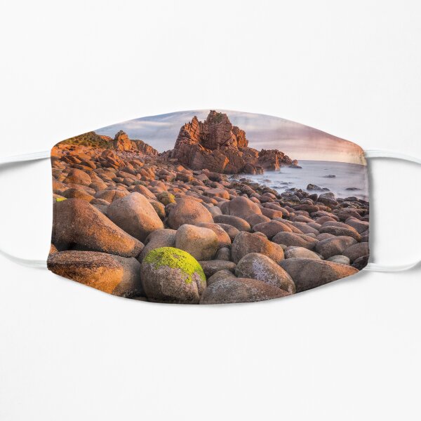 Perfect Pinnacles Flat Mask