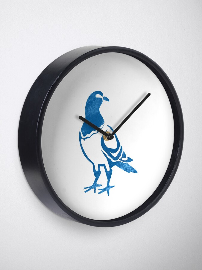 Alternate view of Pigeon! Clock