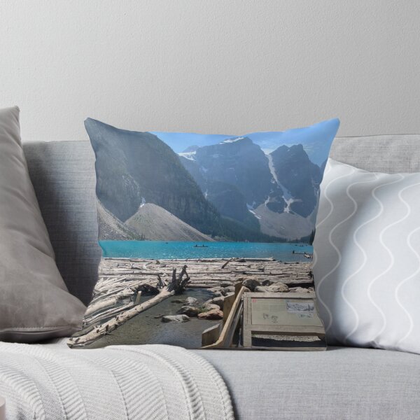 Aperçu de l'œuvre Montagnes canadiennes créée et vendue par ShayDKDesigns.
