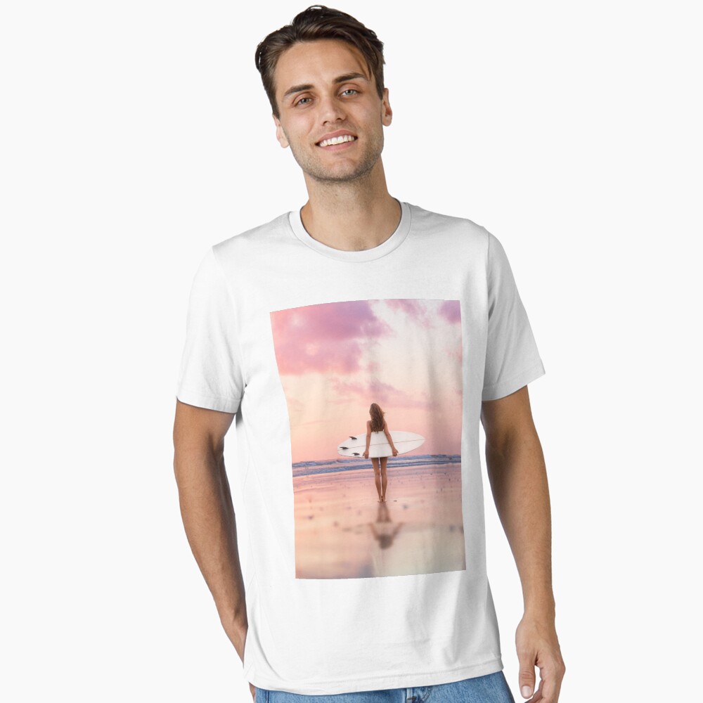 Artikel-Vorschau von Essential T-Shirt, designt und verkauft von galdesign.