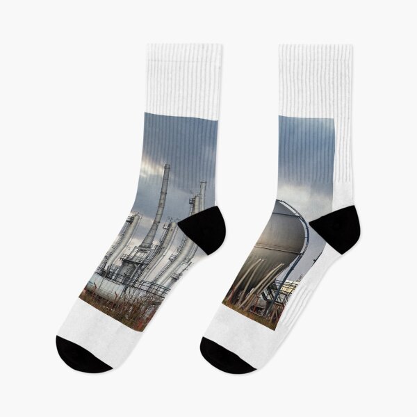 Item preview, refinery petrochemical plant in industry zone designed and sold by goceris.