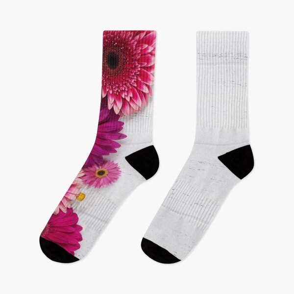Artikelvorschau, Blumen auf dem Weiß entworfen und verkauft von RageYion.