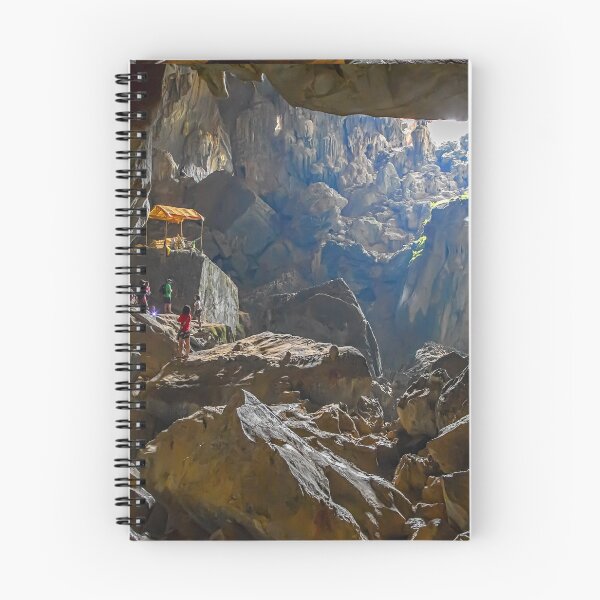 Artikelvorschau, Laos. Vang Vieng. Höhle. entworfen und verkauft von vadim19.