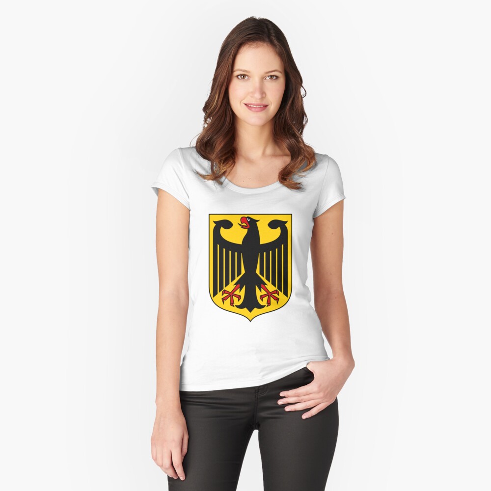 Artikel-Vorschau von Tailliertes Rundhals-Shirt, designt und verkauft von abbeyz71.