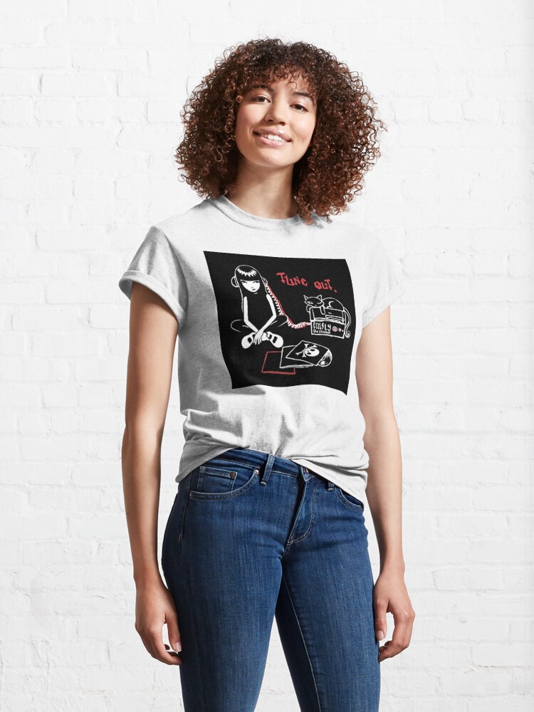 Discover Emily the strange  Classic T-Shirt
