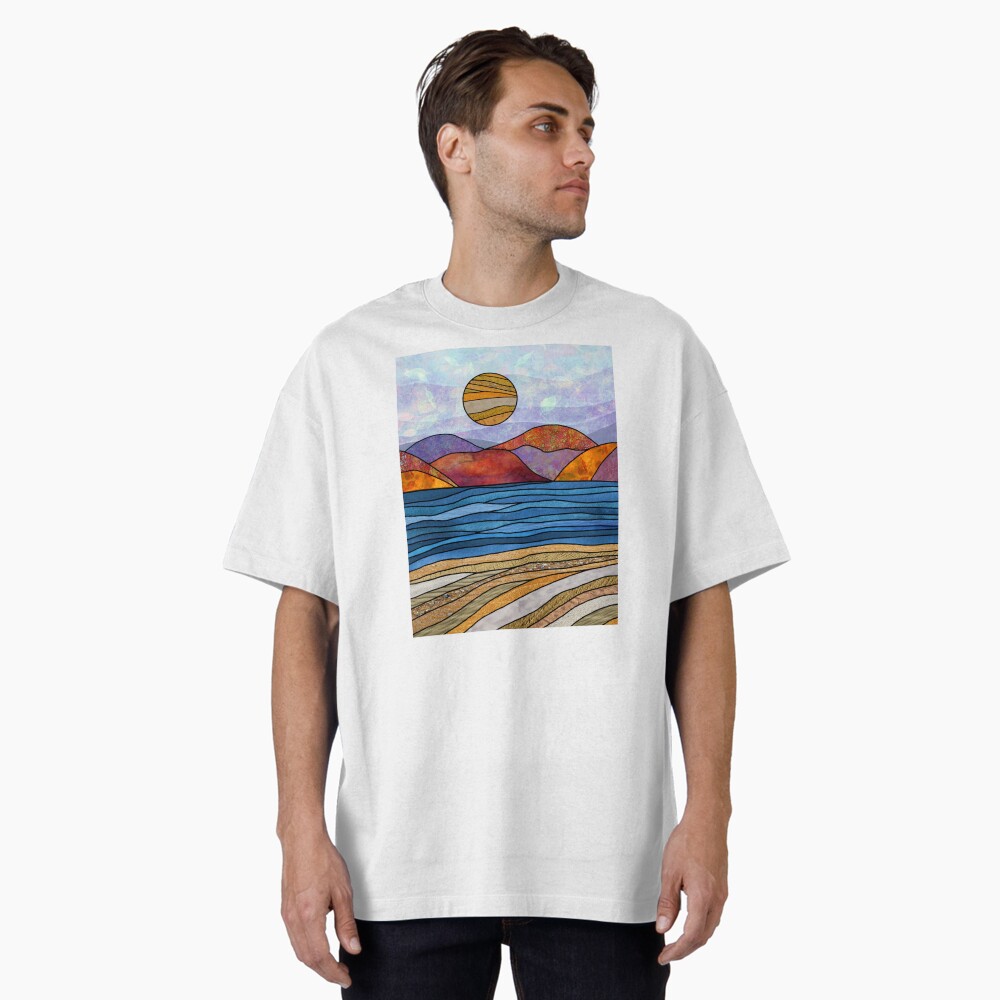 Aperçu de l'œuvre T-shirt oversize créée et vendue par maryedenoa.