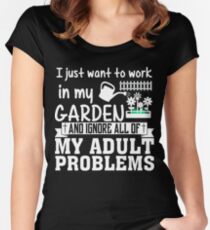 Gardening Women's Fitted Scoop T-Shirt