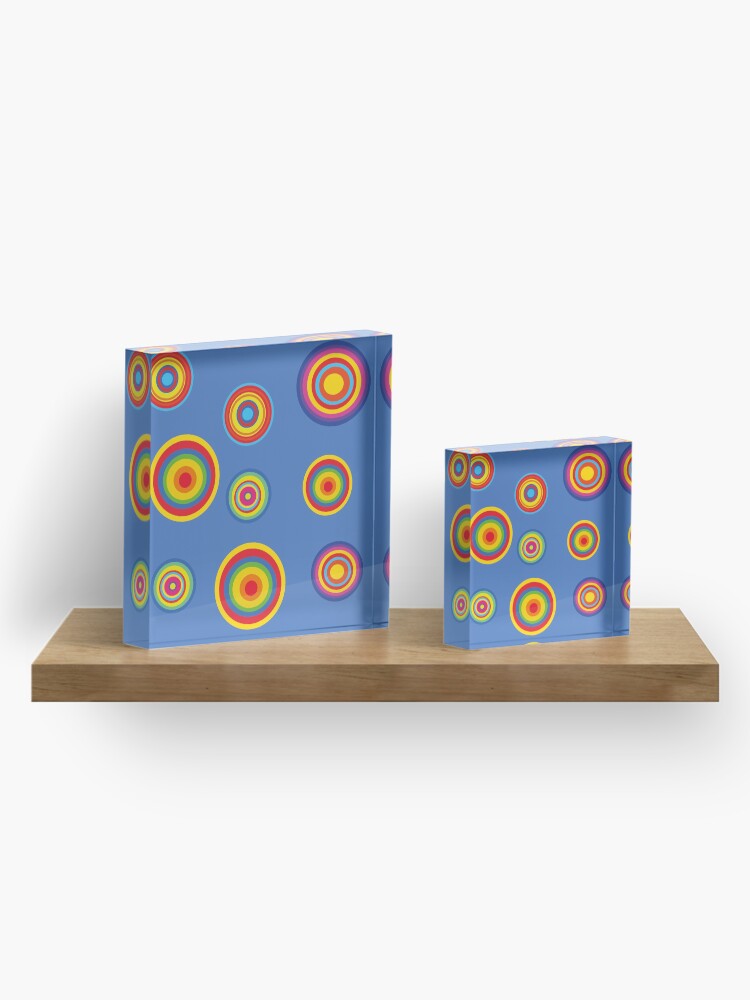 Alternate view of Esfera Acrylic Block