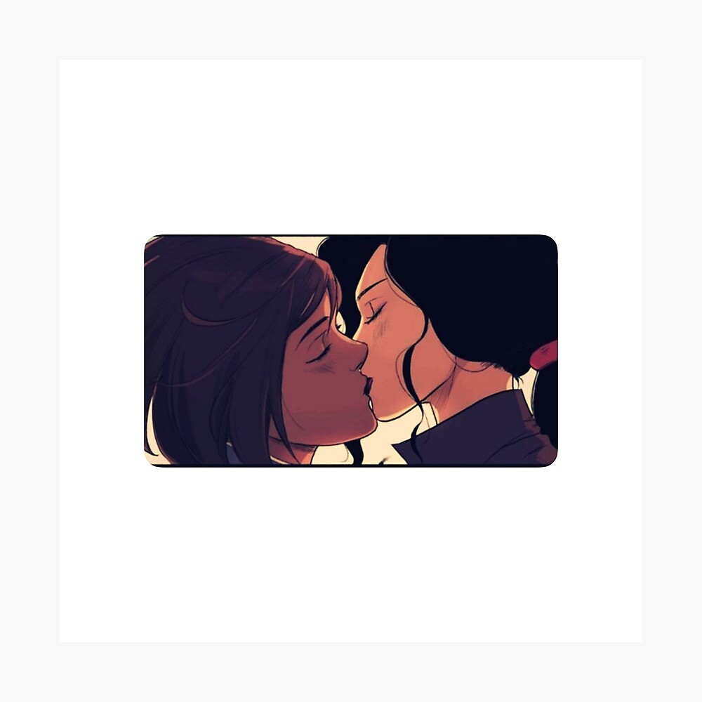 Korra and Asami Kissing