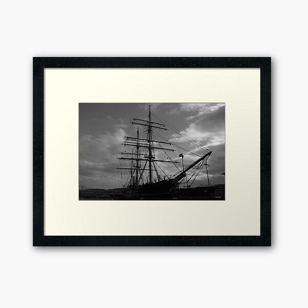 RRS Discovery Framed Art Print