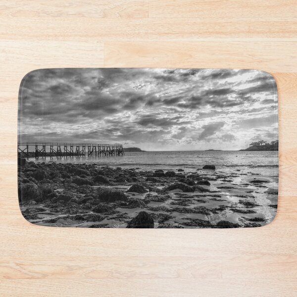 Artikelvorschau, Magnolia Pier # 2 B & W entworfen und verkauft von Roger Porter Photography.