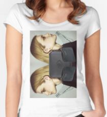 Comme des Stam Women's Fitted Scoop T-Shirt