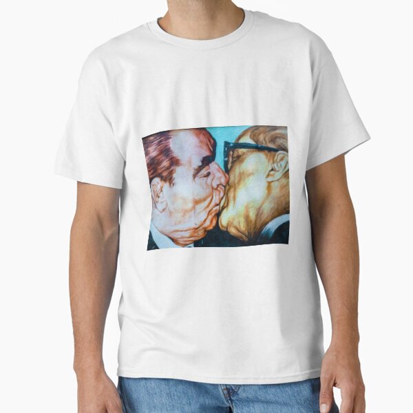 Bruderkuss Classic T-Shirt