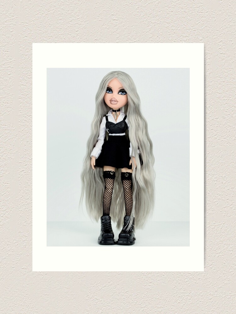 Bratz Magic Hair  Bratz doll, Bratz doll outfits, Black bratz doll