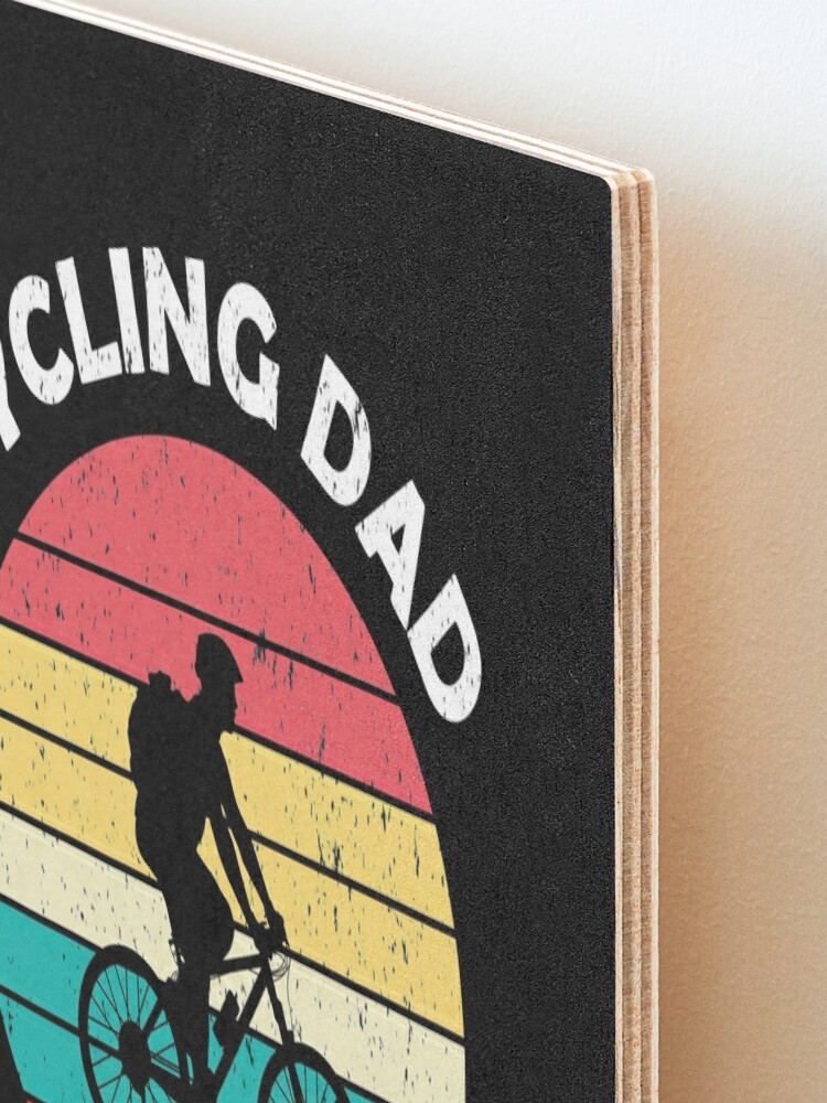 Funny Cycling dad - Never underestimate an old man on a bike - fathers day  gift
