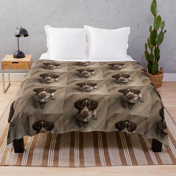 Sweet Little Pointer Puppy Throw Blanket
