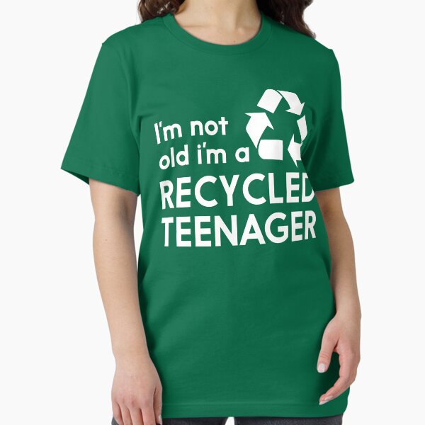 Aperçu de l'œuvre Je ne suis pas vieux, je suis un adolescent recyclé créée et vendue par mania.