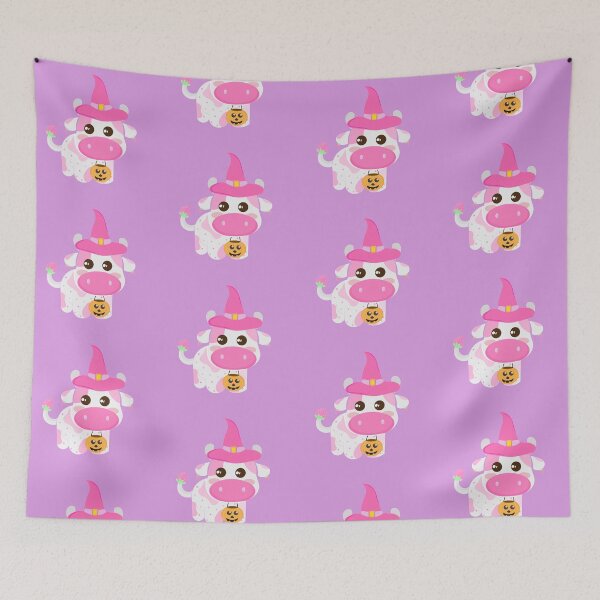 Aperçu de l'œuvre La sorcière mignonne de vache aux fraises rose bébé Halloween va tromper ou traiter créée et vendue par twicetrader.