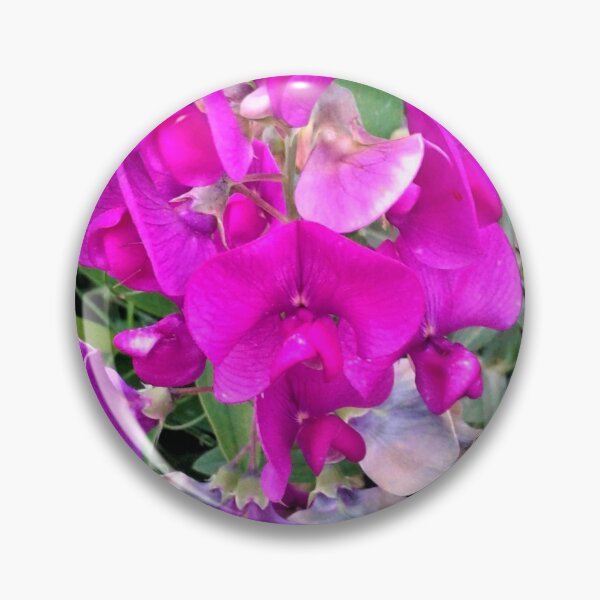 Item preview, Criatura de flor rosa designed and sold by Mind2Line.