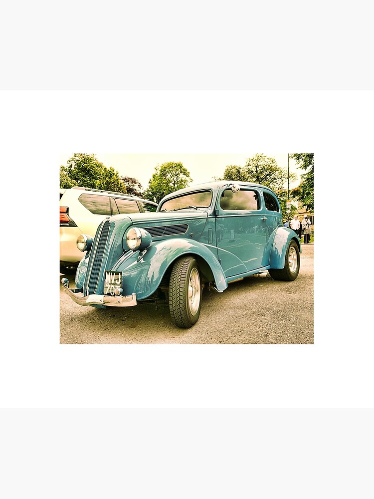 Vintage classic blue car in Cotsworld by santoshputhran