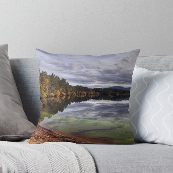Aperçu de l'œuvre Loch Garten , Abernethy Forest. créée et vendue par Jamie Green.