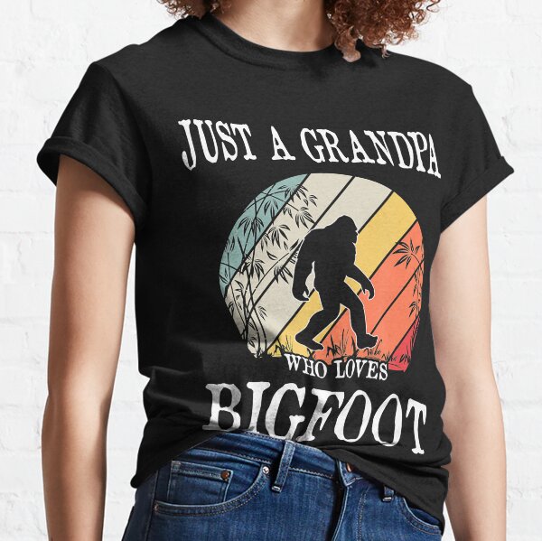  Bigfoot Grandpa Yeti Cryptozoologist Bigfoot T-Shirt