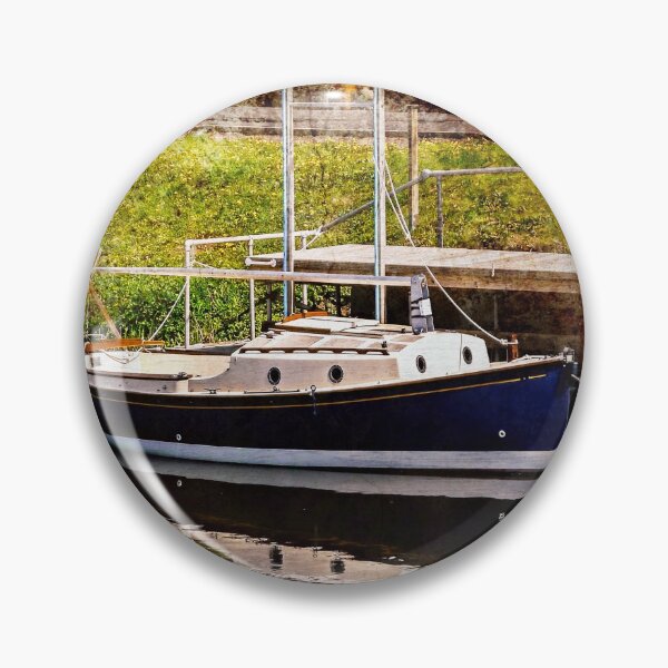 Artikelvorschau, Kleines Flussboot. (Struktureffekt) entworfen und verkauft von ScenicViewPics.