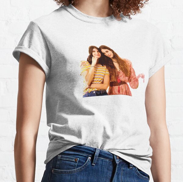 Vista previa del artículo con la obra «Juliana y Valentina - Amar a Muerte», diseñado y vendido por wearthelgbt.