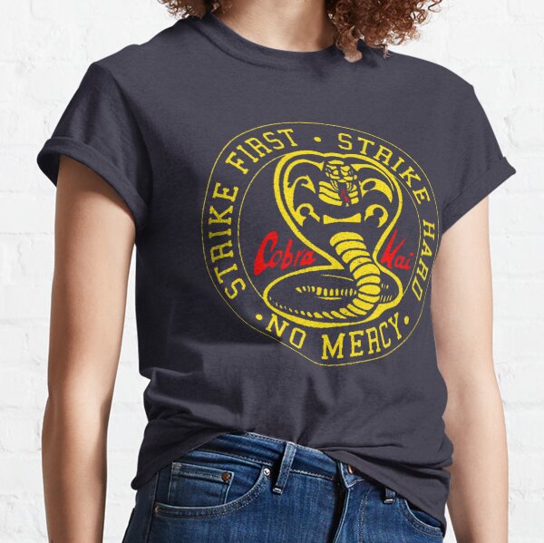Serpiente Cobra Kai Vintage - Distressed for Vintage Look Camiseta clásica