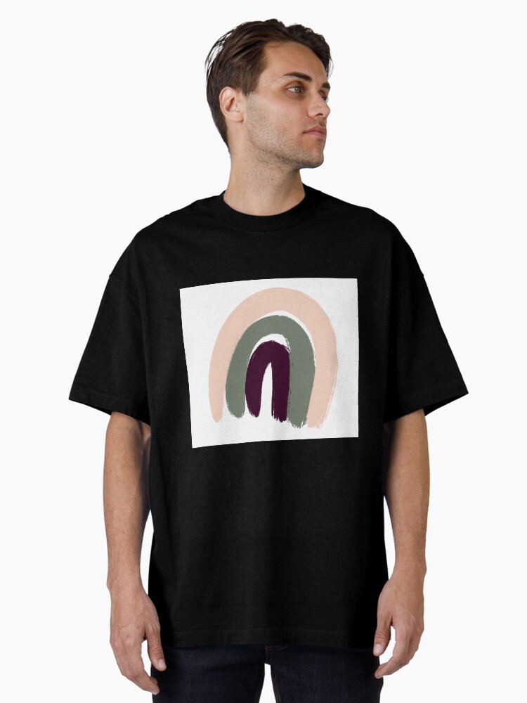 Aperçu 1 sur 7. T-shirt oversize avec l'œuvre Cozy Day Arc-en-ciel illustration créée et vendue par LaetiArts.