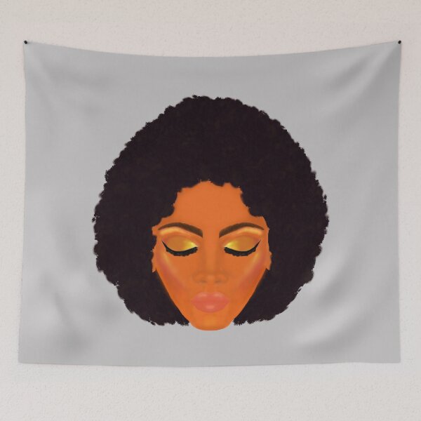 Artikelvorschau, Schickes Afro- und Gold-Make-up (weicher grauer Hintergrund) entworfen und verkauft von ArtByLM.