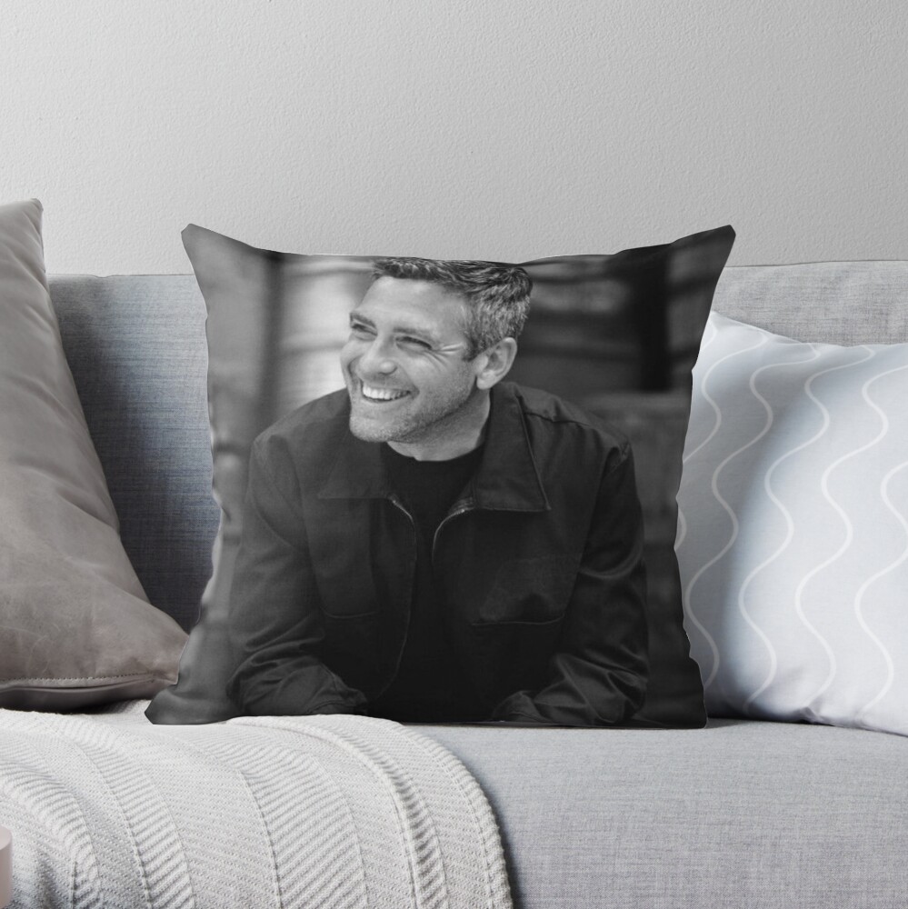 https://ih1.redbubble.net/image.1642681362.5606/throwpillow,small,1000x-bg,f8f8f8-c,0,200,1000,1000.jpg