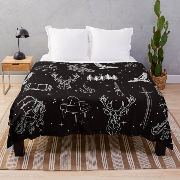 Throne of Glass Pattern Throw Blanket