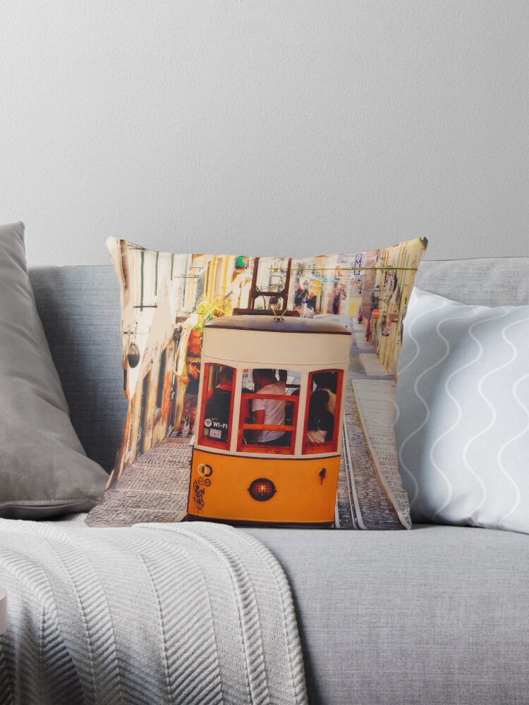 Aperçu de l'œuvre Coussin créée et vendue par 2G2P.