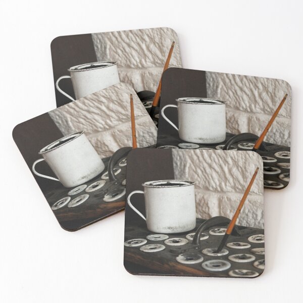 Artikelvorschau, Vintage Tasse und Tintenfässer entworfen und verkauft von JumpinJacks.