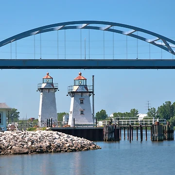 Artwork thumbnail, Wisconsin Bridge by FlashBulbPhoto