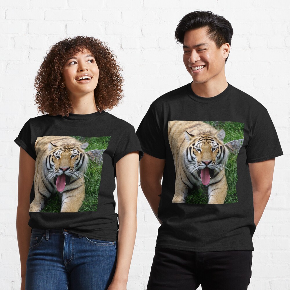 Ahego tiger Classic T-Shirt