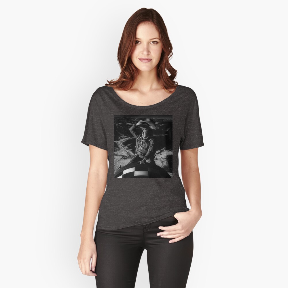 Artikel-Vorschau von Loose Fit T-Shirt, designt und verkauft von iamwelly.