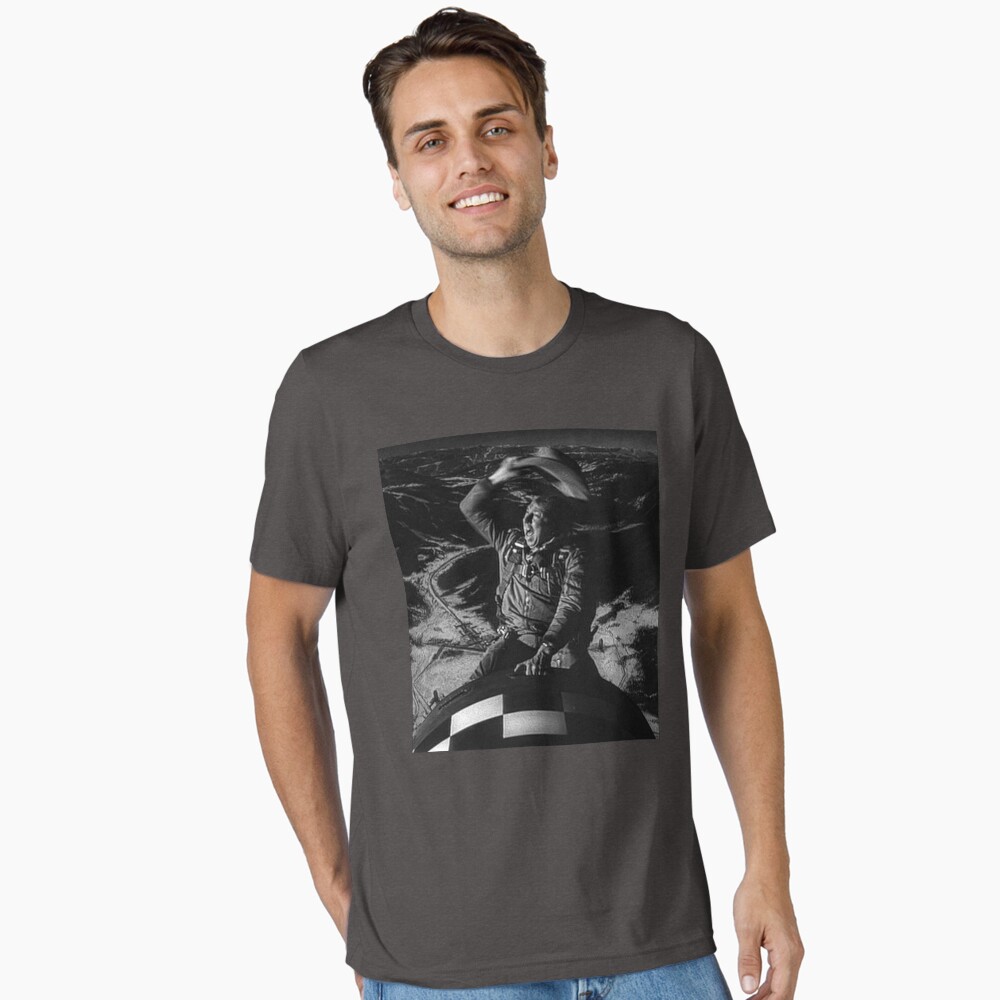 Artikel-Vorschau von Essential T-Shirt, designt und verkauft von iamwelly.