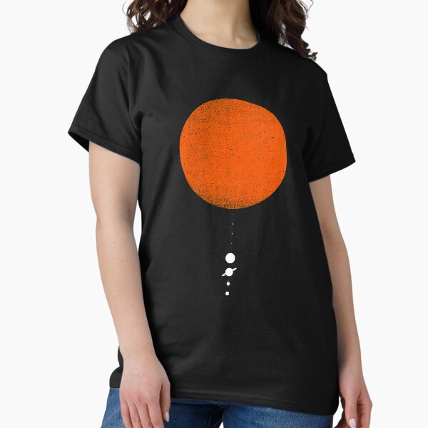 Vista previa del artículo con la obra «Sistema solar mínimo», diseñado y vendido por geekchic tees.