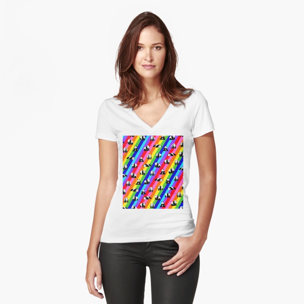 Vista previa del artículo con la obra «Camiseta entallada de cuello en V», diseñado y vendido por OneThreeSix.