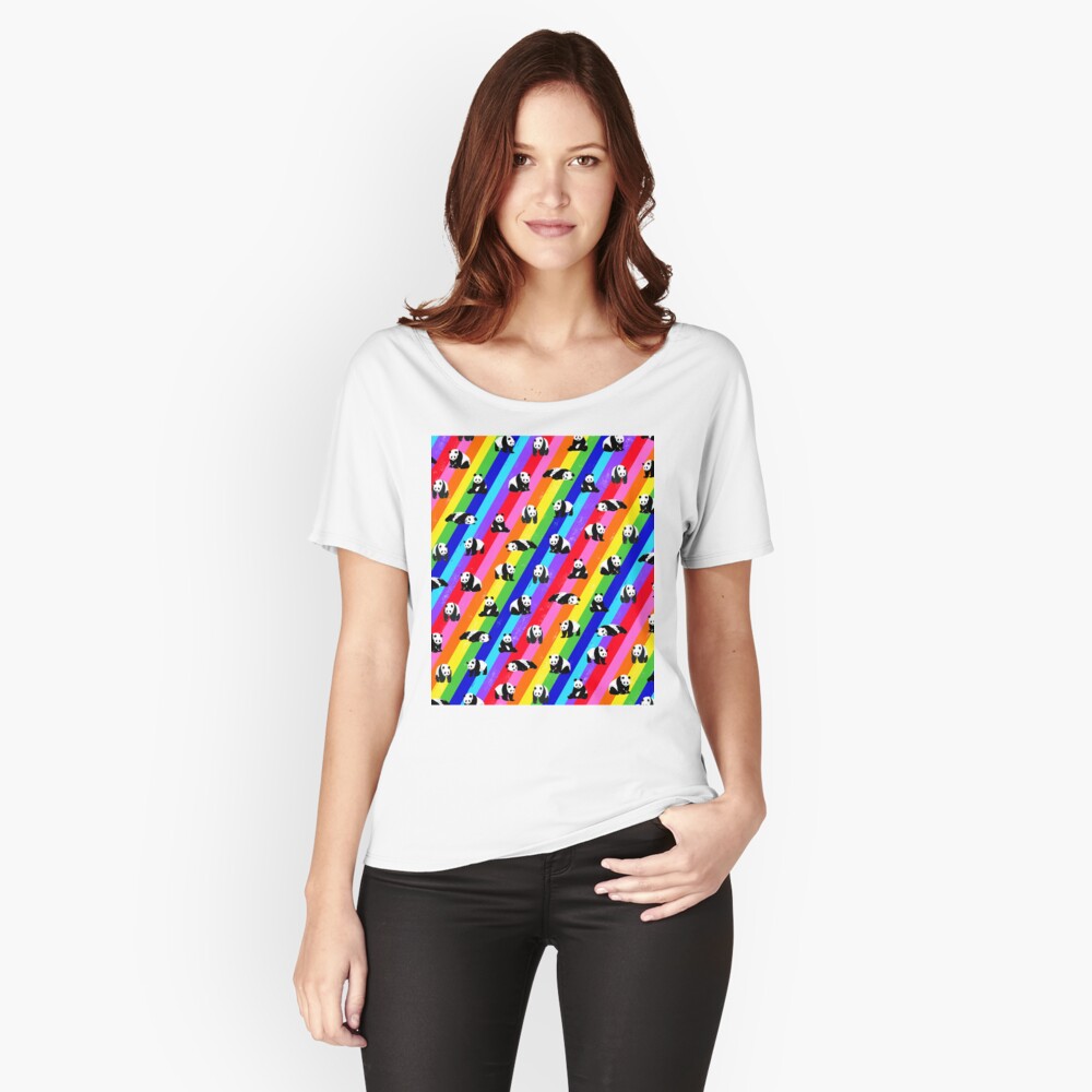 Vista previa del artículo con la obra «Camiseta ancha», diseñado y vendido por OneThreeSix.