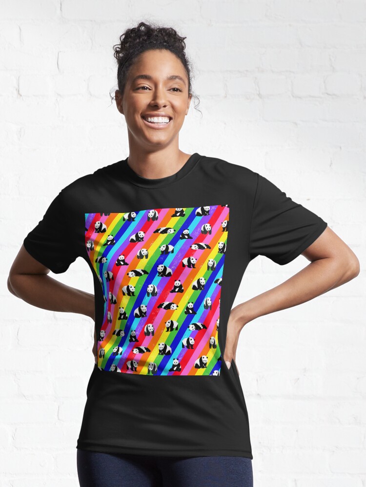 Imagen 6 de 7, Camiseta deportiva con la obra Patrón de arco iris de panda, diseñada y vendida por OneThreeSix.