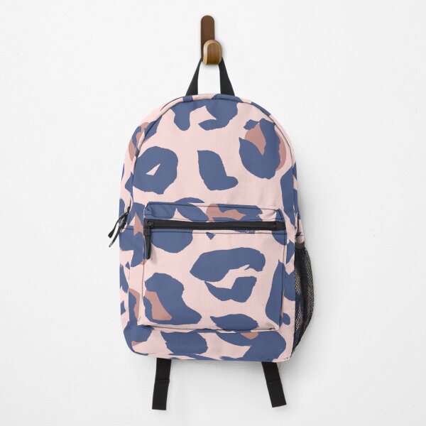 Vista previa del artículo con la obra «Estampado de leopardo azul y rubor», diseñado y vendido por DirtyAngelFace Shop.